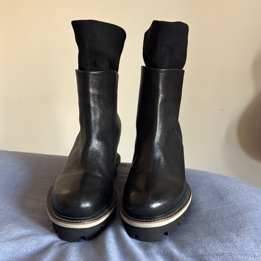 Black Women's Platform Ankle Boots - Sleek Leather Booties